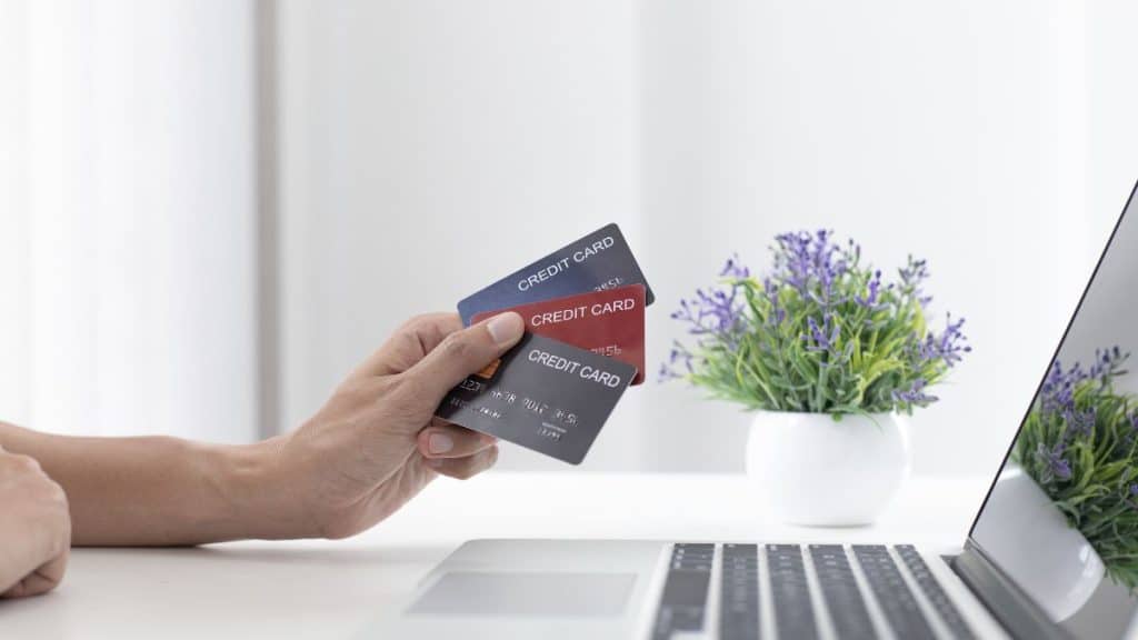 Cómo funciona el cierre del estado de cuenta de la tarjeta de crédito