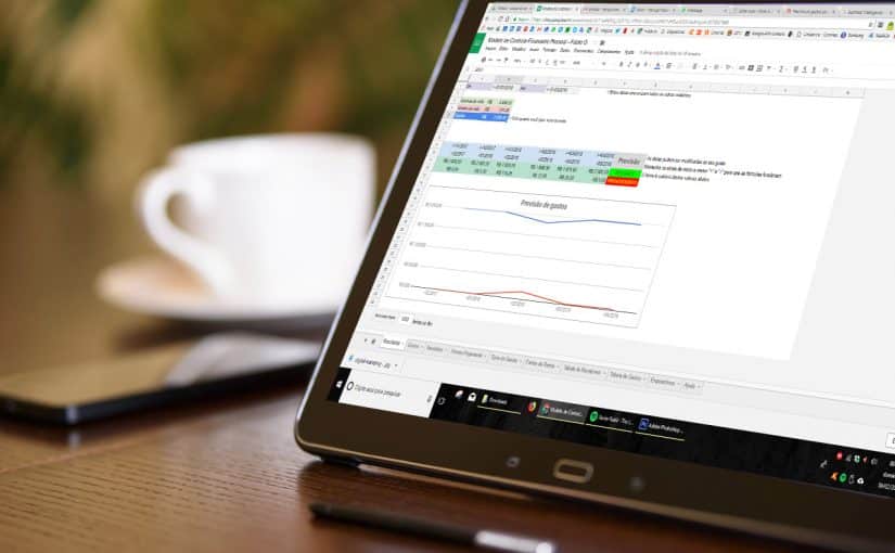 Cómo crear una hoja de cálculo de finanzas en México